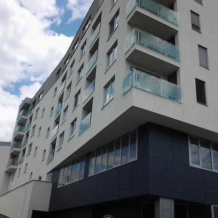 Apartman Halex Centrum City Aupark Piest'any Exterior foto